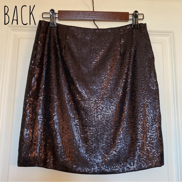 Black Sequin Skirt ✨ White House Black Market | size 0 | WHBM - Picture 2 of 7